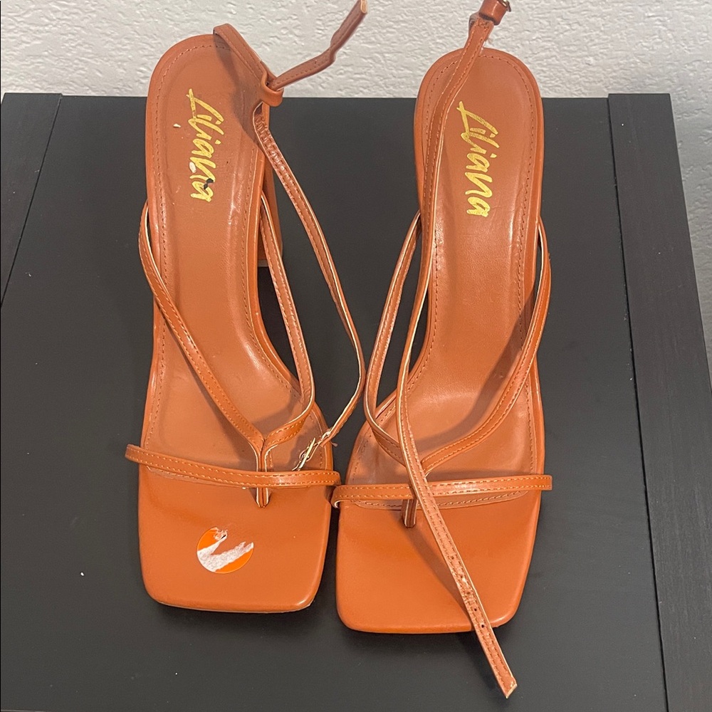 Women's Tan Strappy Sandals
